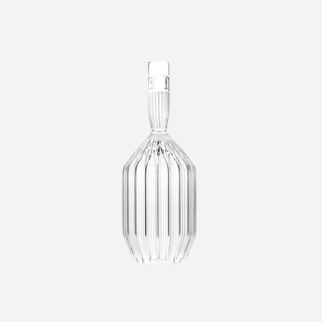 Margot Decanter